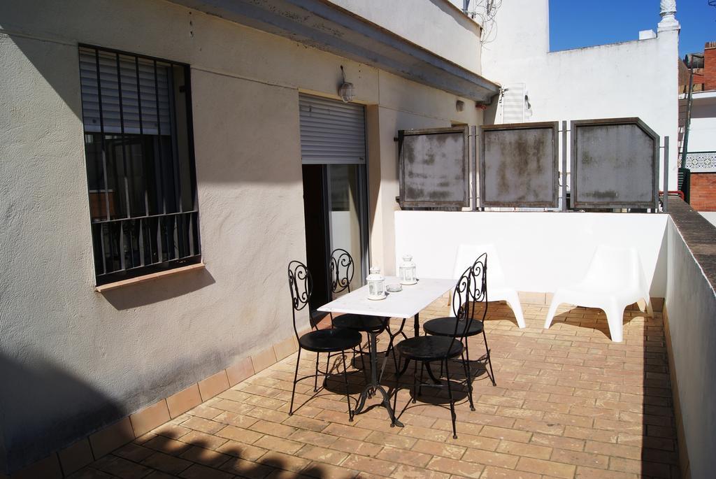 Apartamentos Turisticos La Encarnacion Seville Exterior photo