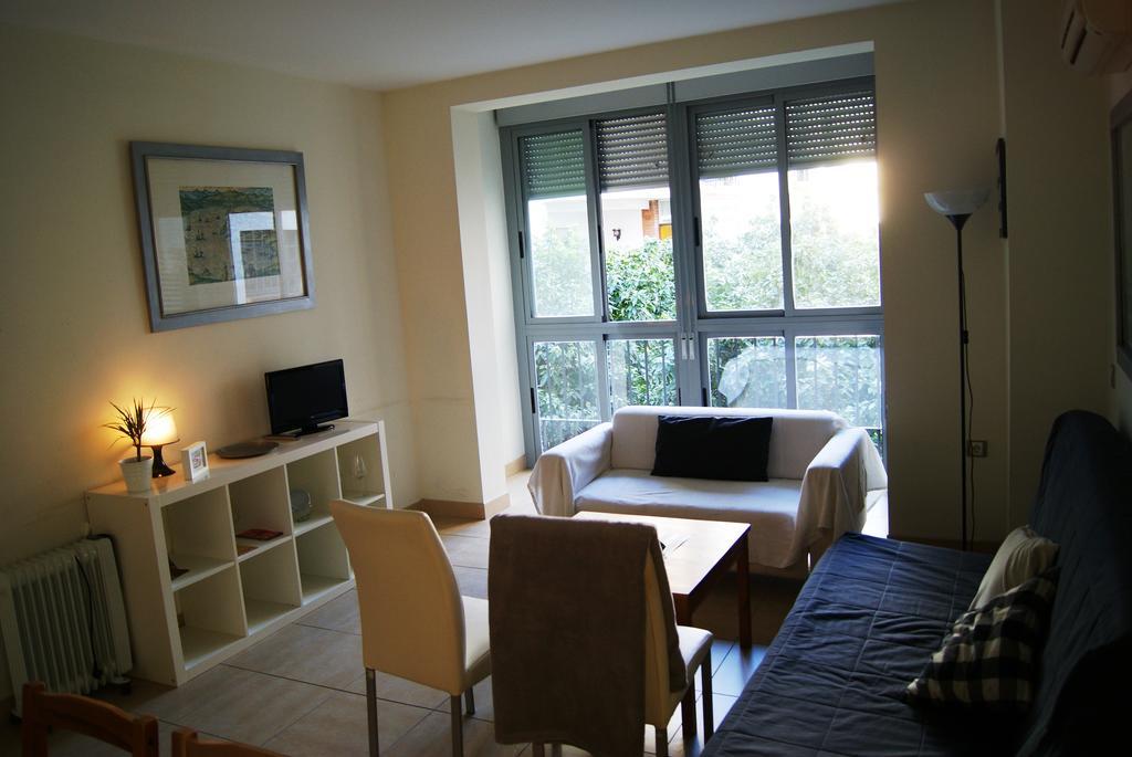 Apartamentos Turisticos La Encarnacion Seville Exterior photo