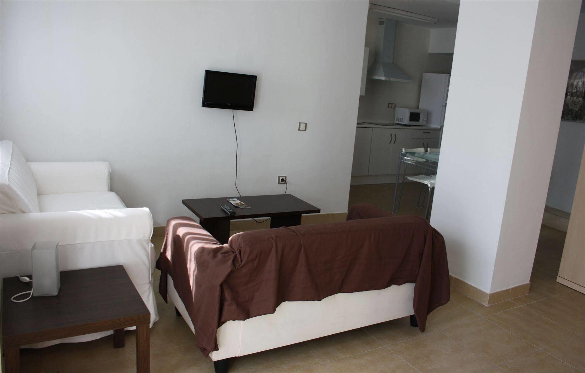 Apartamentos Turisticos La Encarnacion Seville Exterior photo